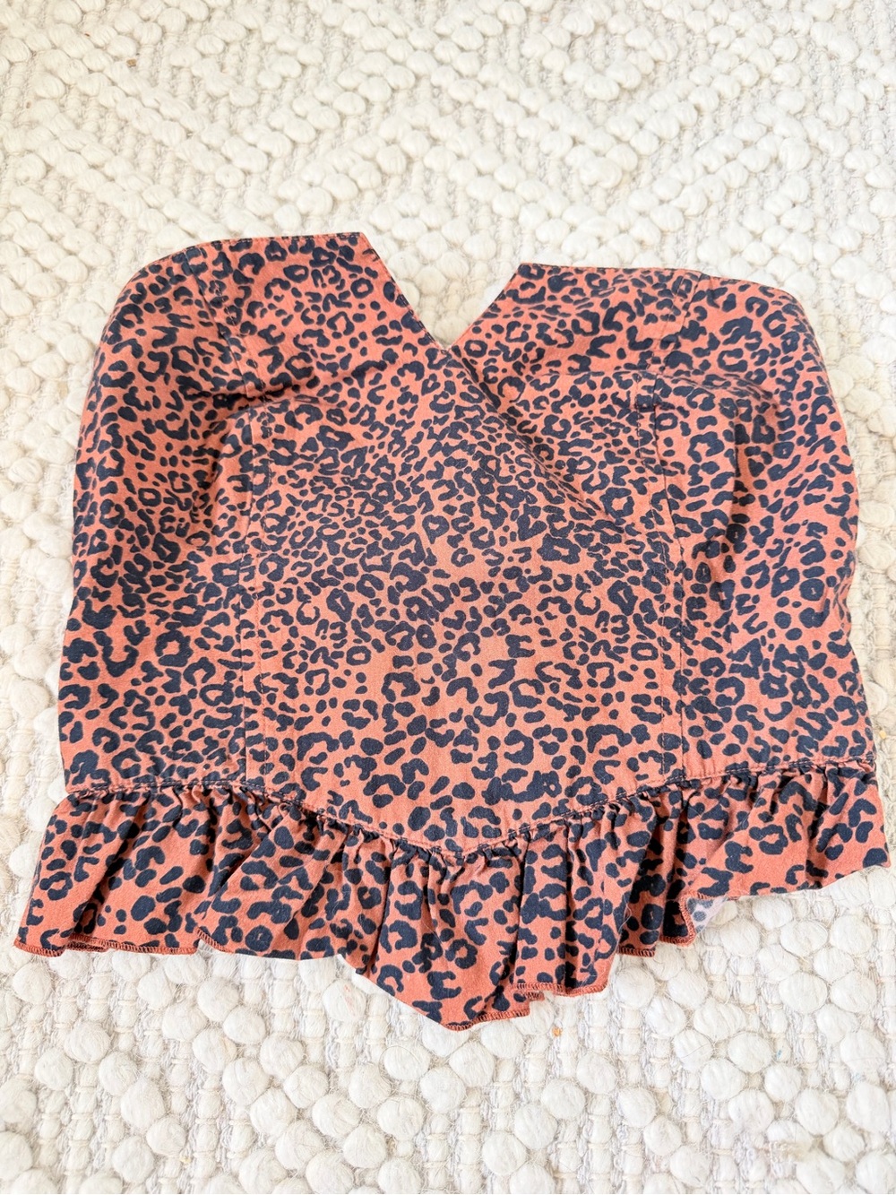 Urban Outfitters Leopard Print Strapless Crop Top Ruffle Trim Smocked Size S